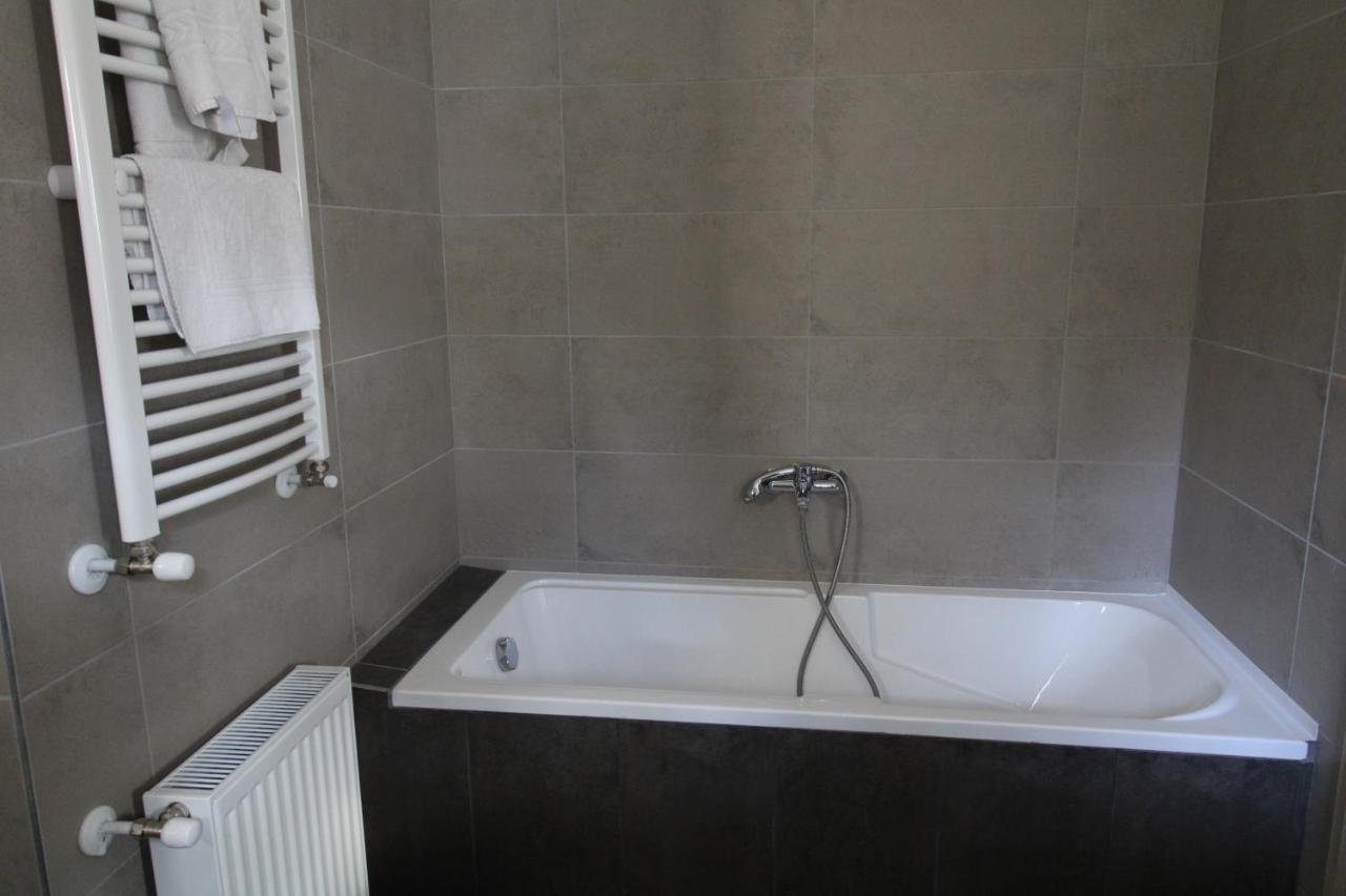 Garden Apartman House Lägenhet Pécs Exteriör bild